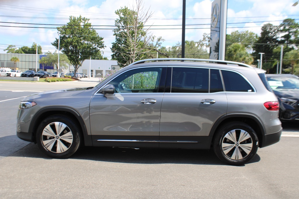 2024 Mercedes Benz EQB 250+ photo 11