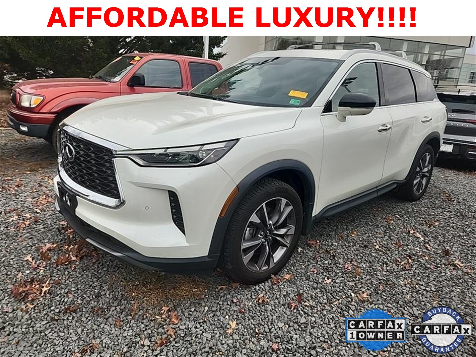 2022 INFINITI QX60 LUXE's photo