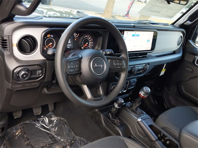 2025 Jeep Wrangler Sport photo 10