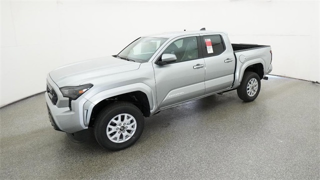 2025 Toyota Tacoma SR5's photo