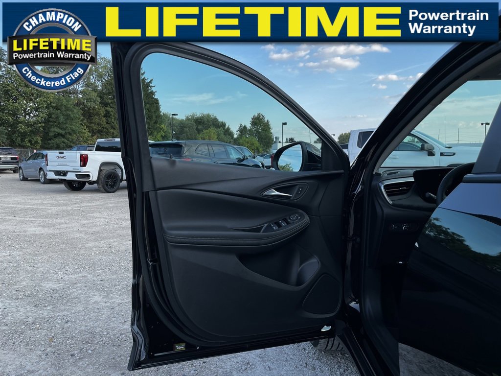 2024 Buick Encore GX Preferred photo 8
