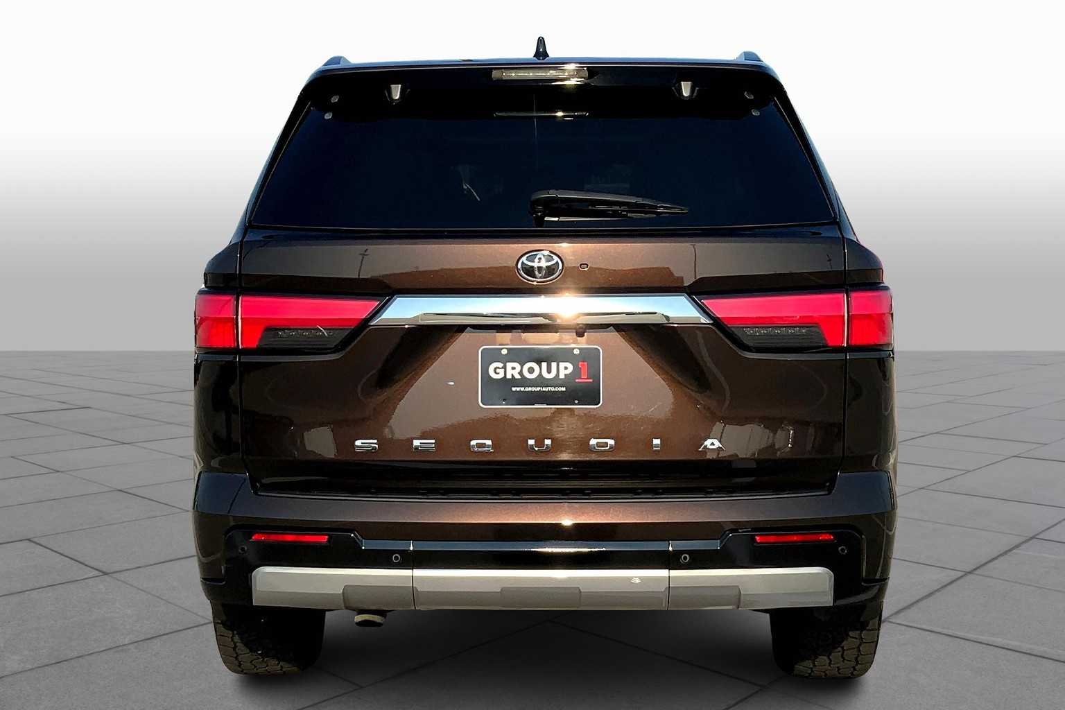 2023 Toyota Sequoia Limited photo 4