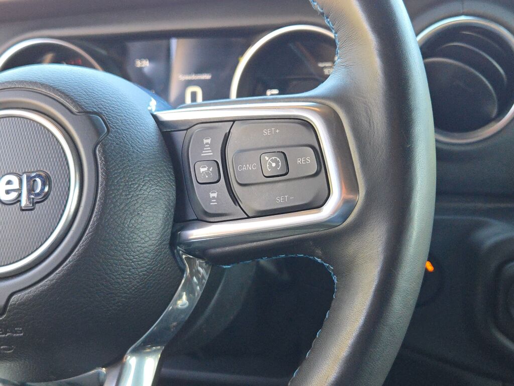 2023 Jeep Wrangler Rubicon 4xe photo 31