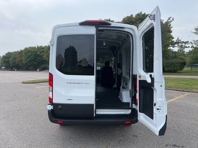 2024 Ford Transit photo 21