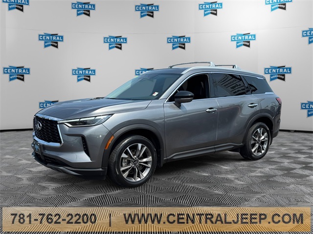 2022 INFINITI QX60 LUXE's photo