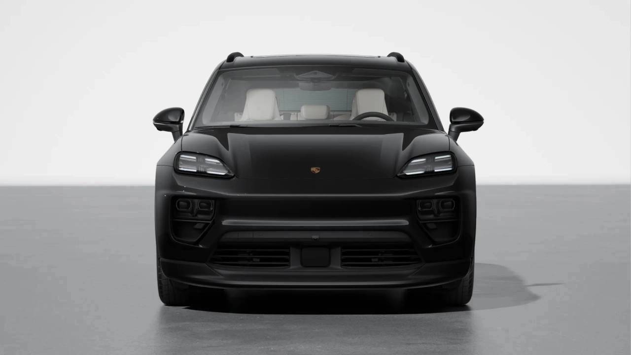 2025 Porsche Macan 4 Electric photo 9