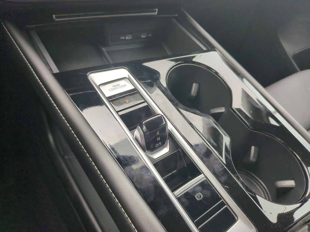 2024 Volkswagen Atlas SE Technology photo 19