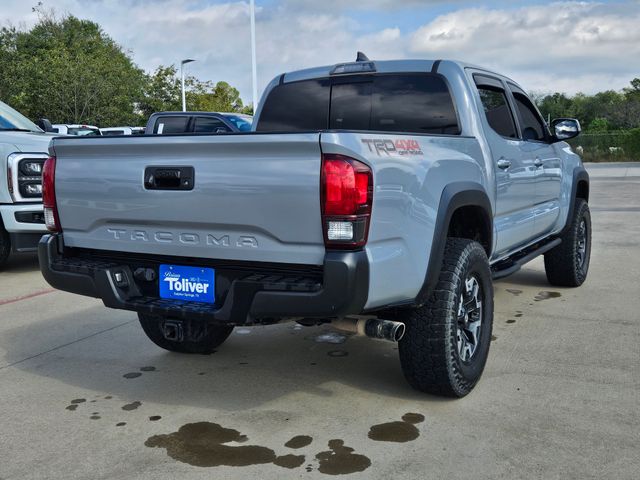 2019 Toyota Tacoma TRD Off-Road photo 4