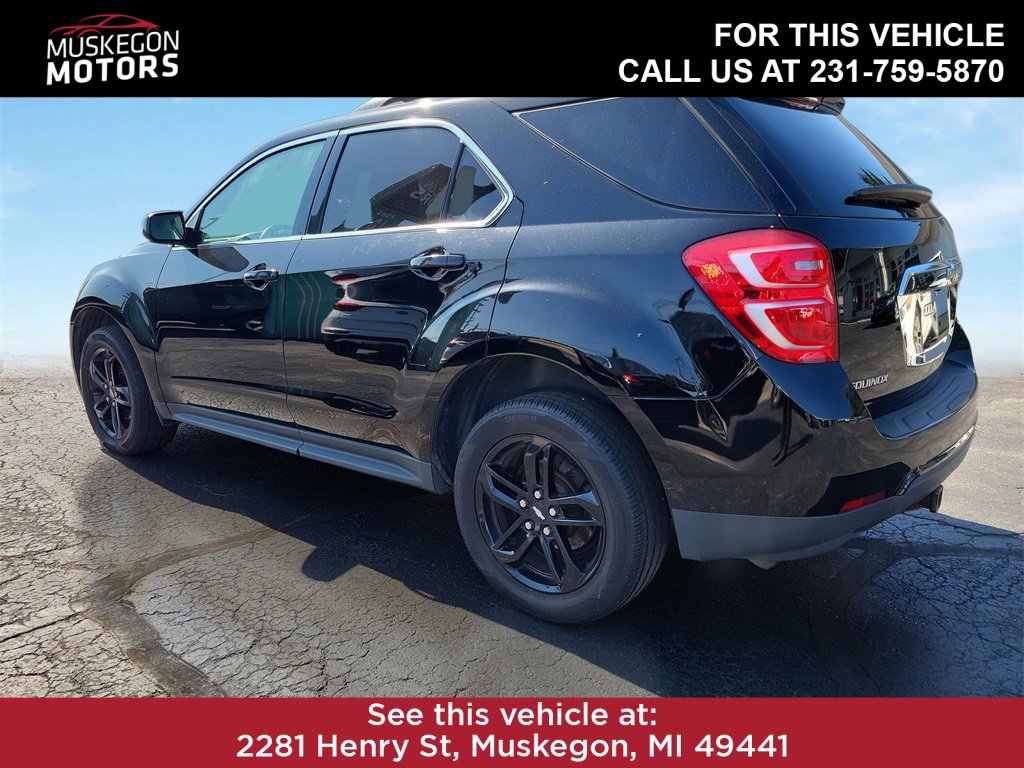 2017 Chevrolet Equinox LT photo 4