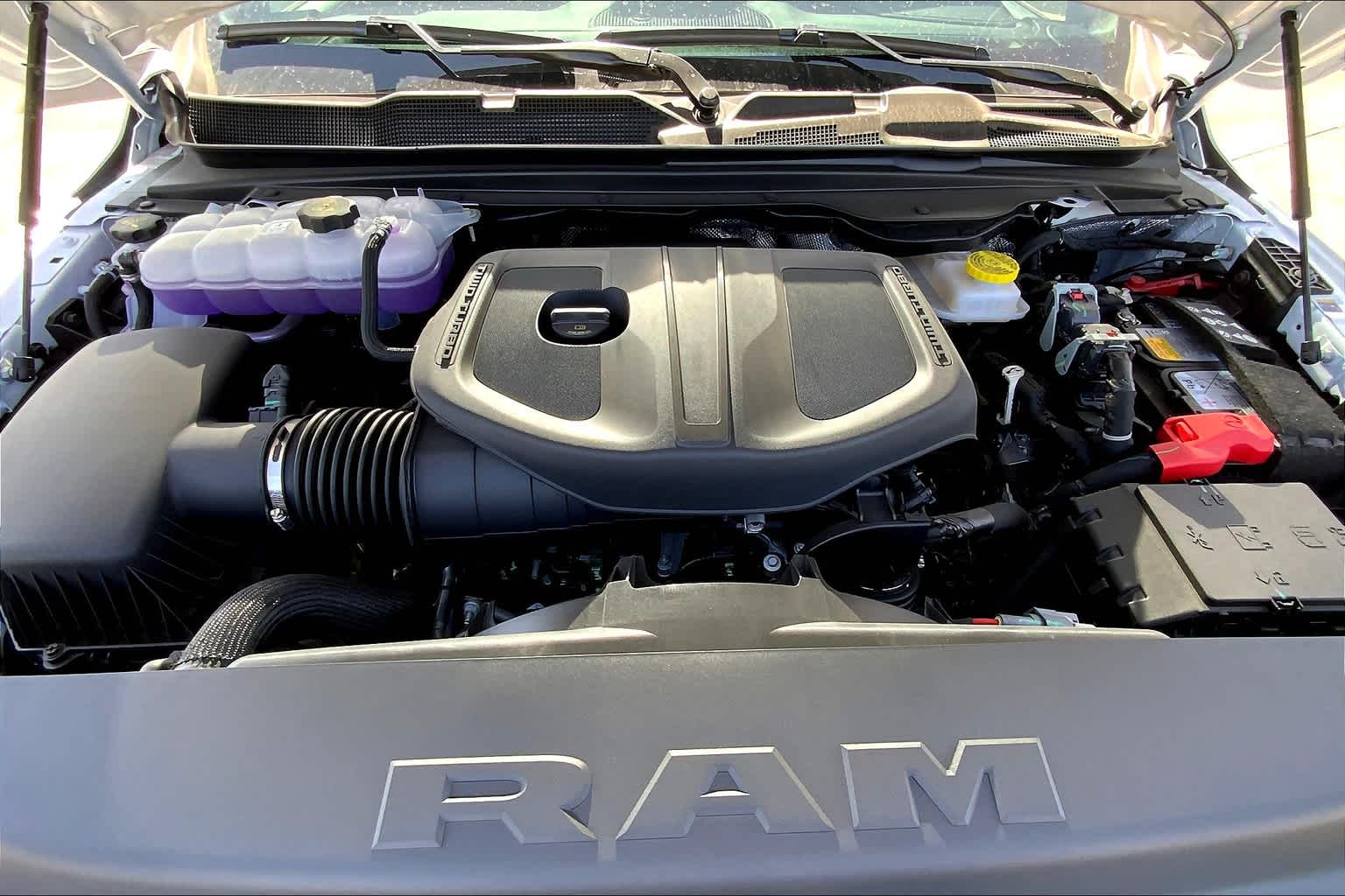 2025 Ram 1500 Laramie photo 15