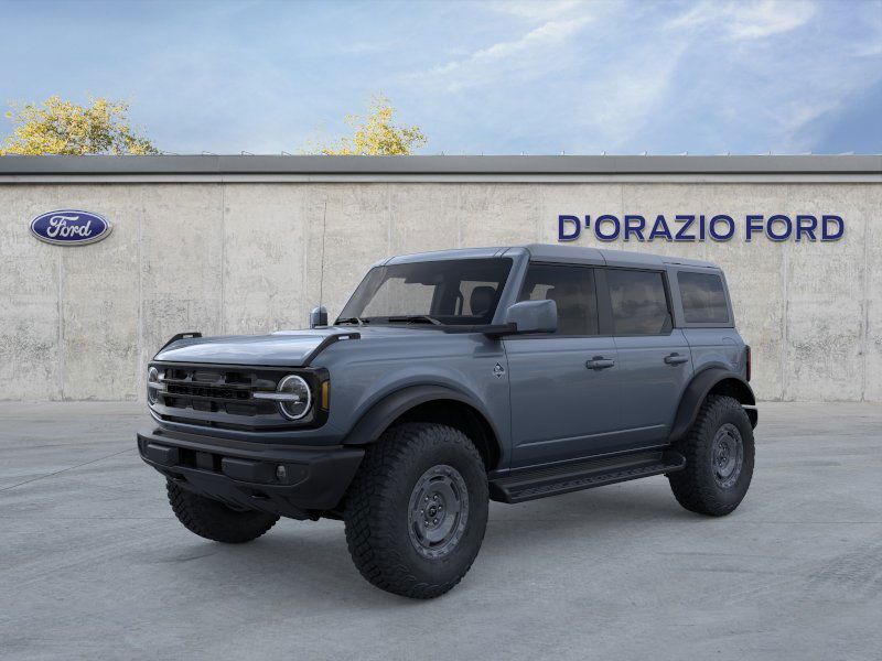 2025 Ford Bronco 4-Door Outer Banks's photo
