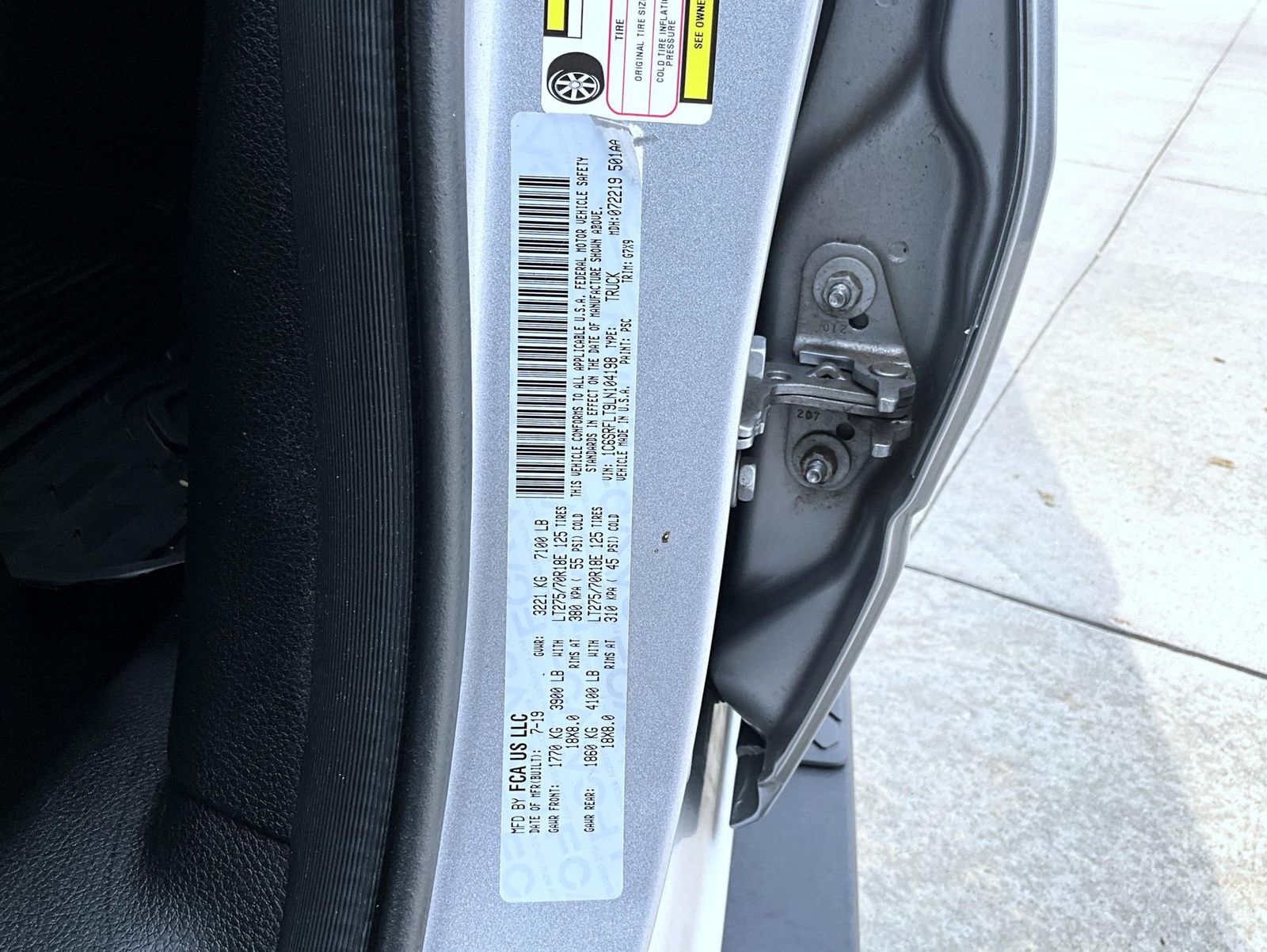 2020 Ram 1500 Rebel photo 23