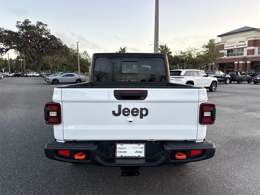 2025 Jeep Gladiator Mojave photo 3