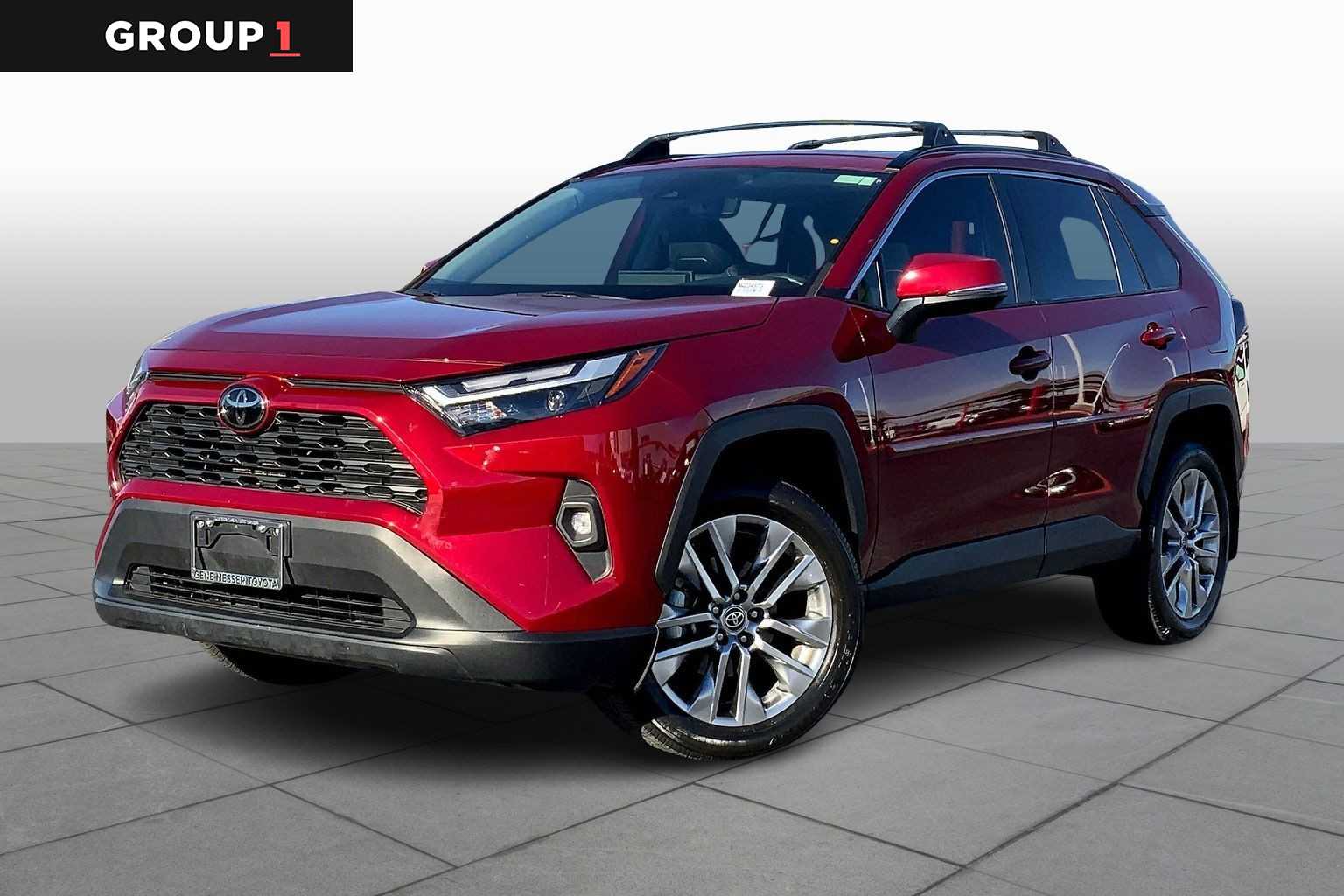 2022 Toyota RAV4 XLE Premium