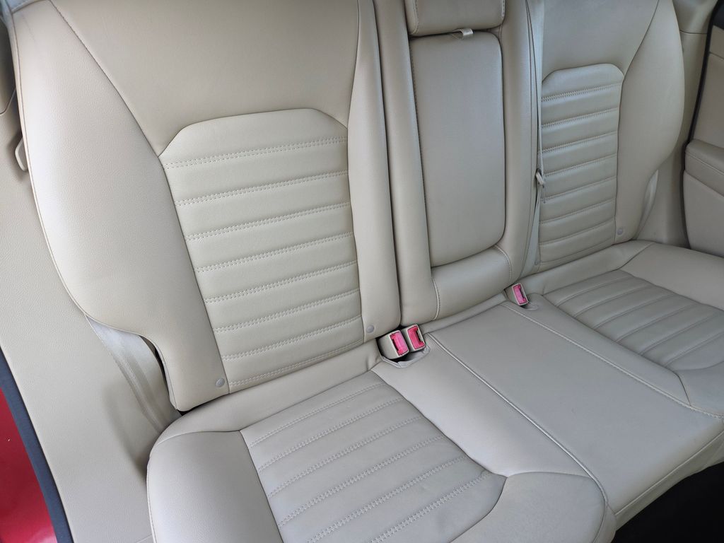 2013 Ford Fusion Energi SE photo 17