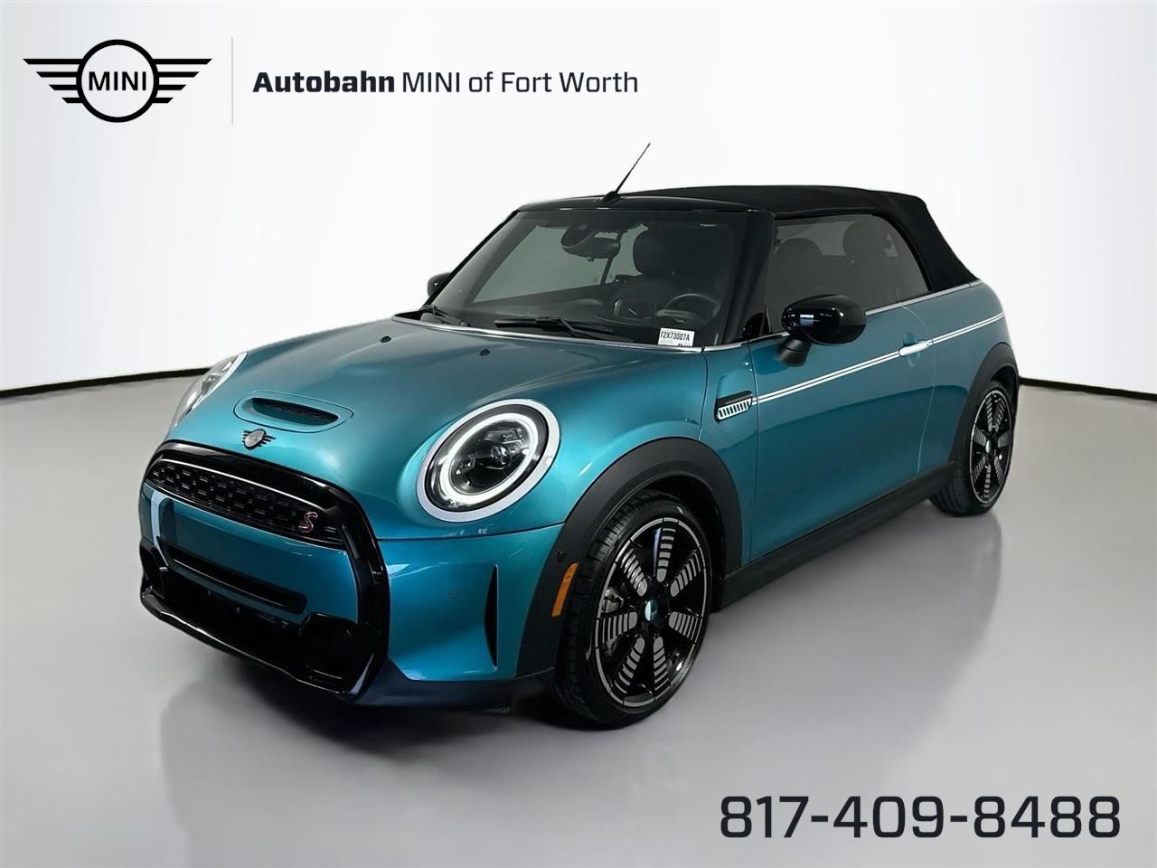 2024 MINI Convertible S's photo