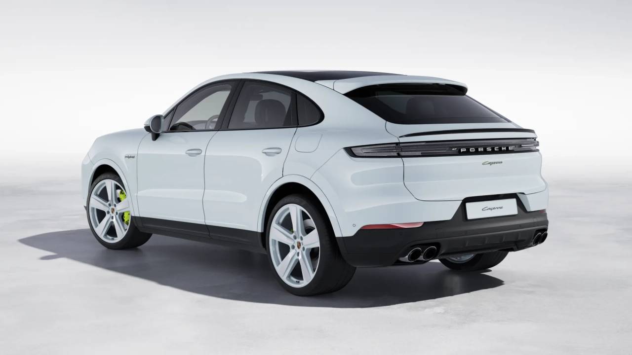 2026 Porsche Cayenne E-Hybrid Coupe photo 3