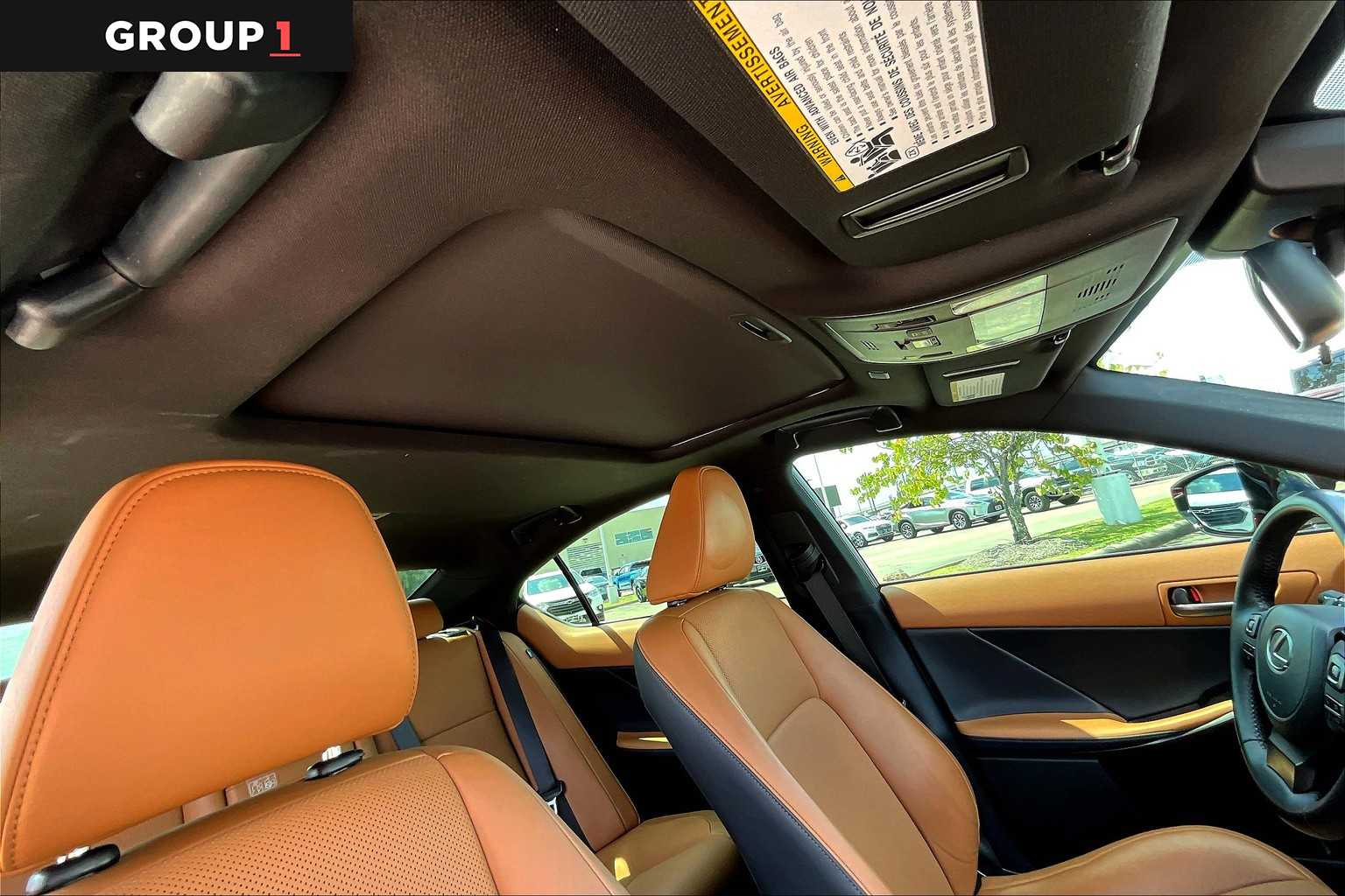 2023 Lexus IS F SPORT photo 11