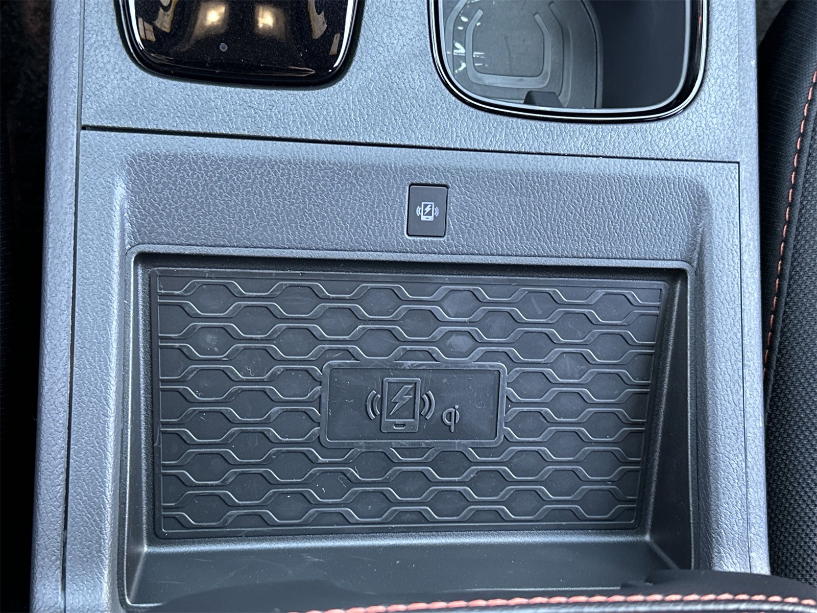 2025 Nissan Frontier PRO-4X photo 11