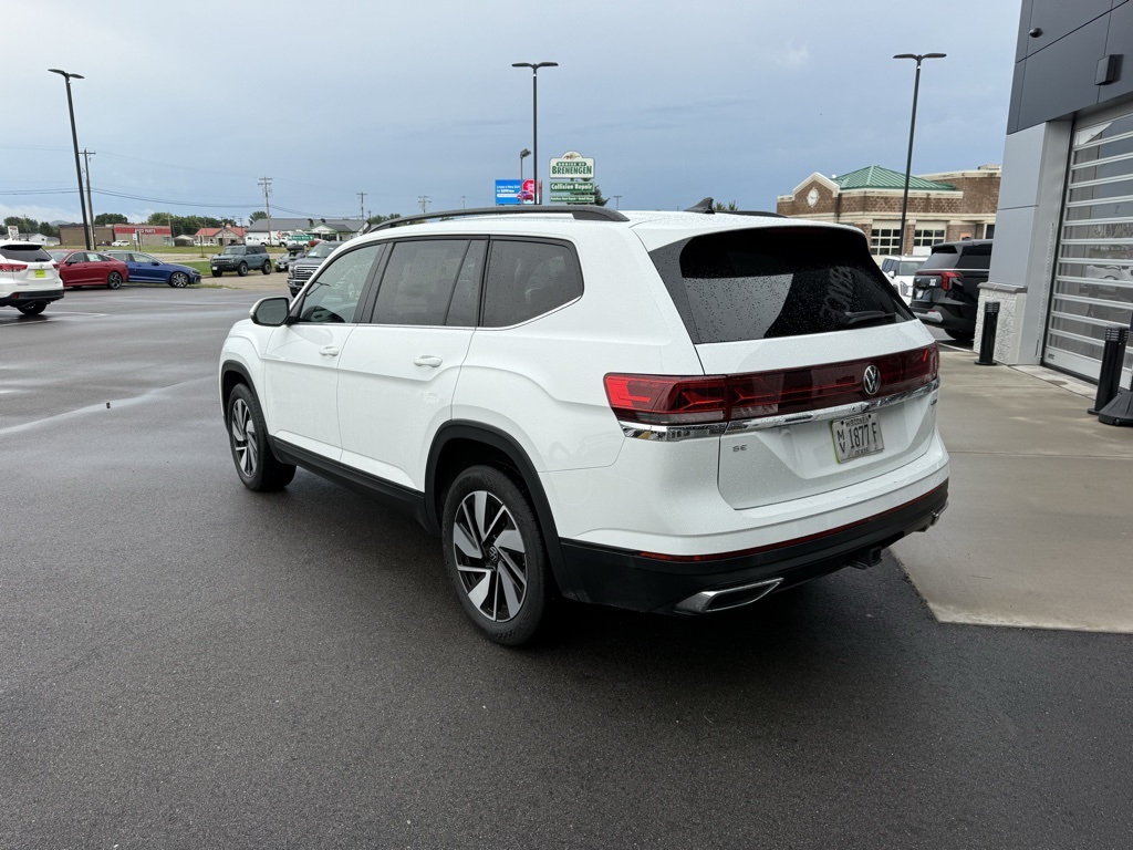 2024 Volkswagen Atlas SE Technology photo 5