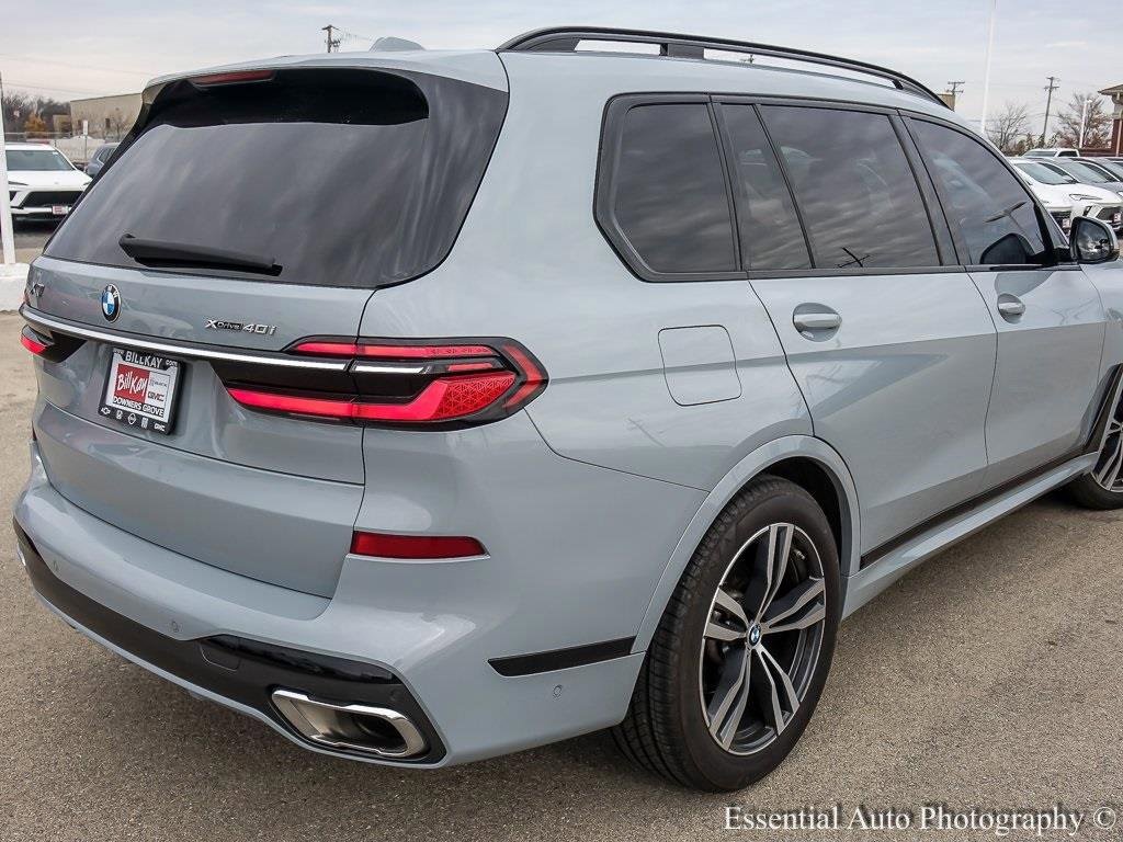 2023 BMW X7 - Image 6