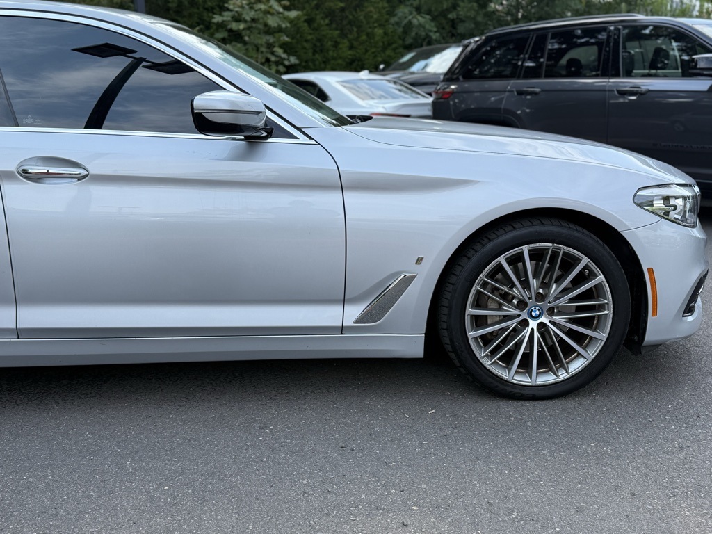 2018 Bmw 530e Sedan photo 3