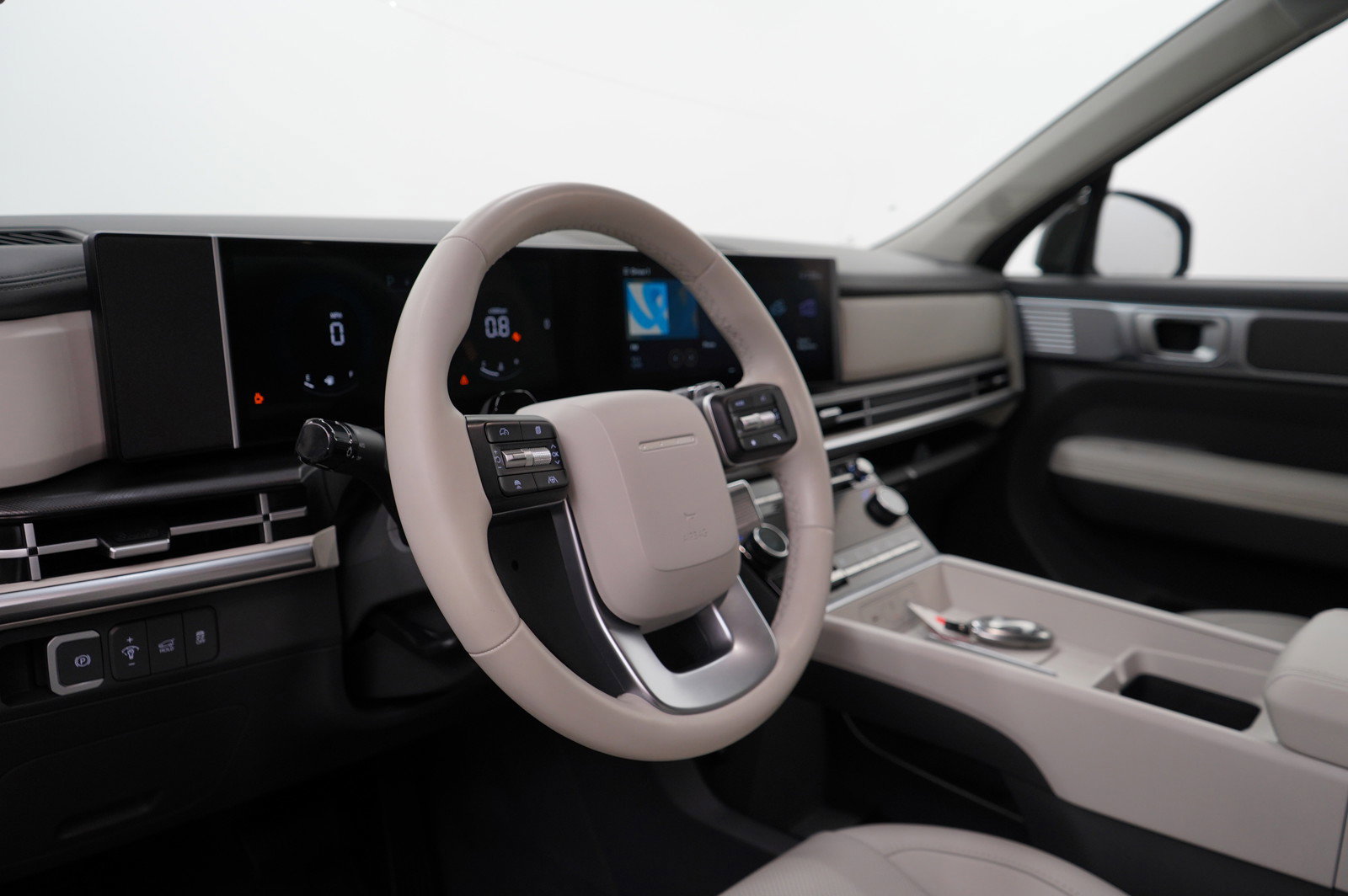 2025 Hyundai Santa Fe SEL photo 14