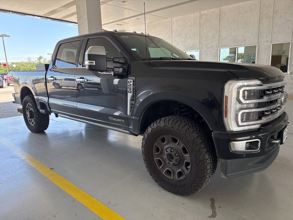 2024 Ford F-250 XL photo 2