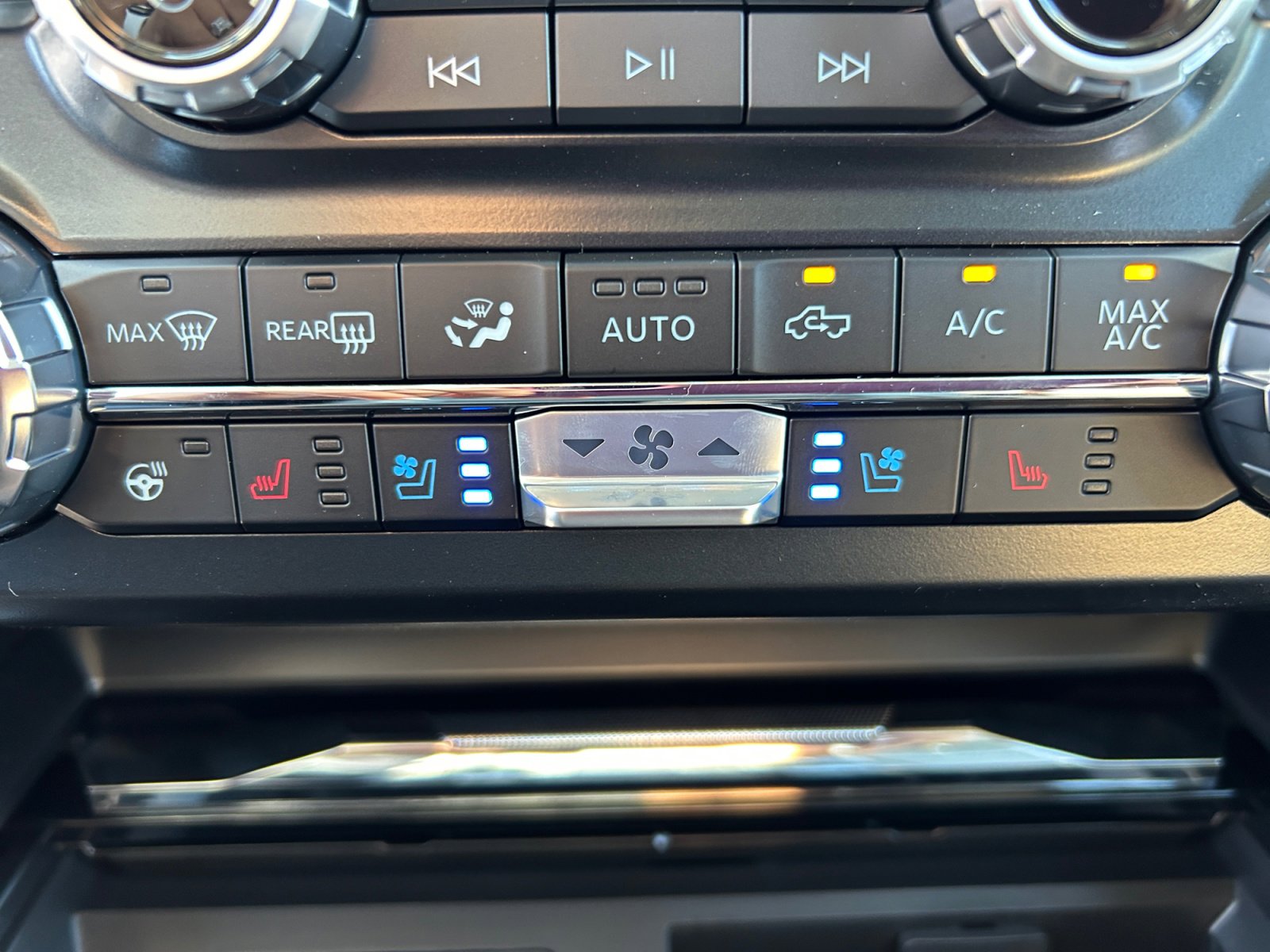 2026 Ford F-350 Lariat photo 18