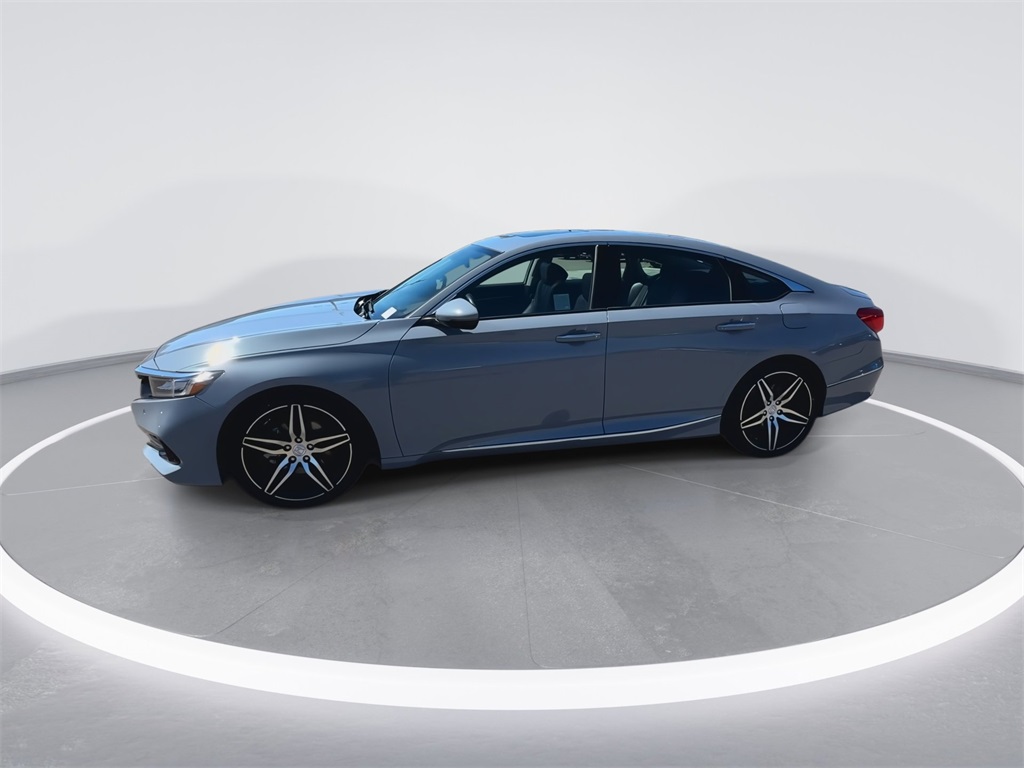 2022 Honda Accord Touring 2.0T photo 6