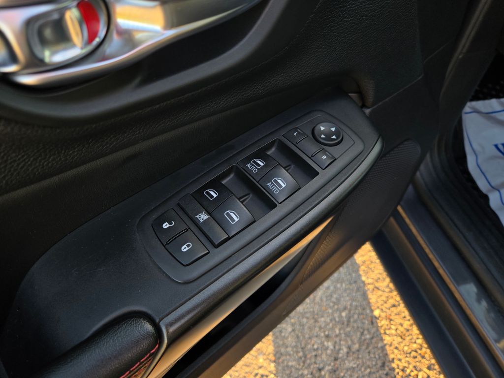 2020 Jeep Cherokee Trailhawk photo 7
