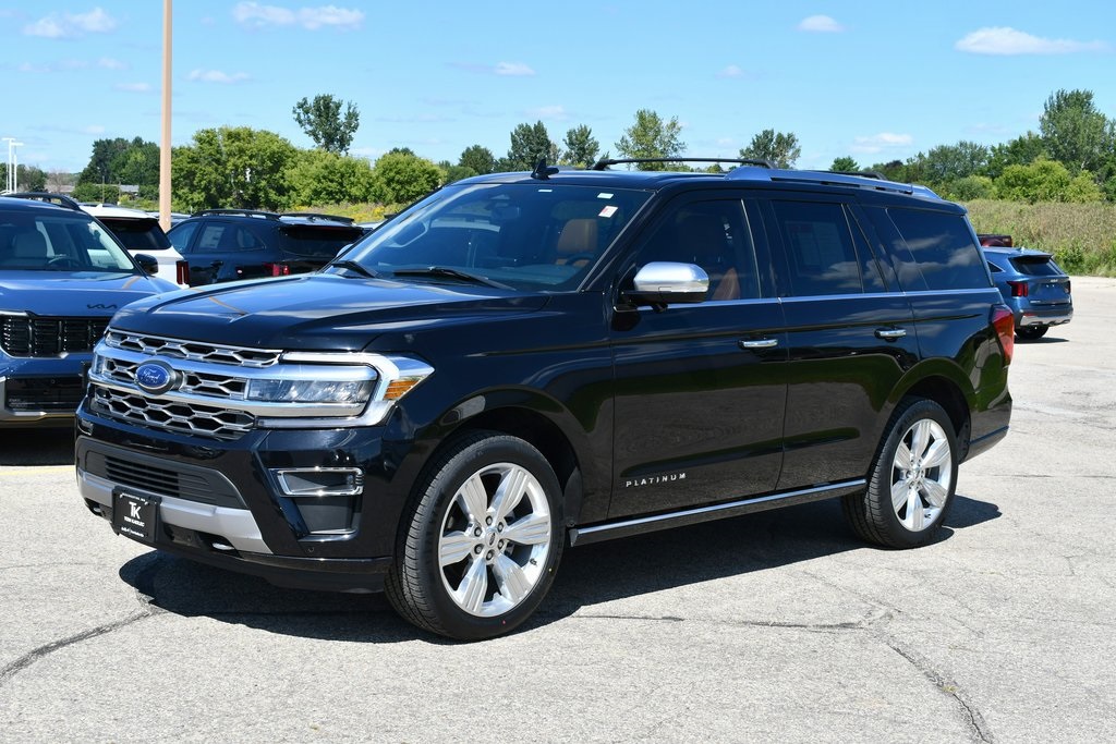 Used 2022 Ford Expedition Platinum with VIN 1FMJU1MT0NEA38918 for sale in Rochester, Minnesota