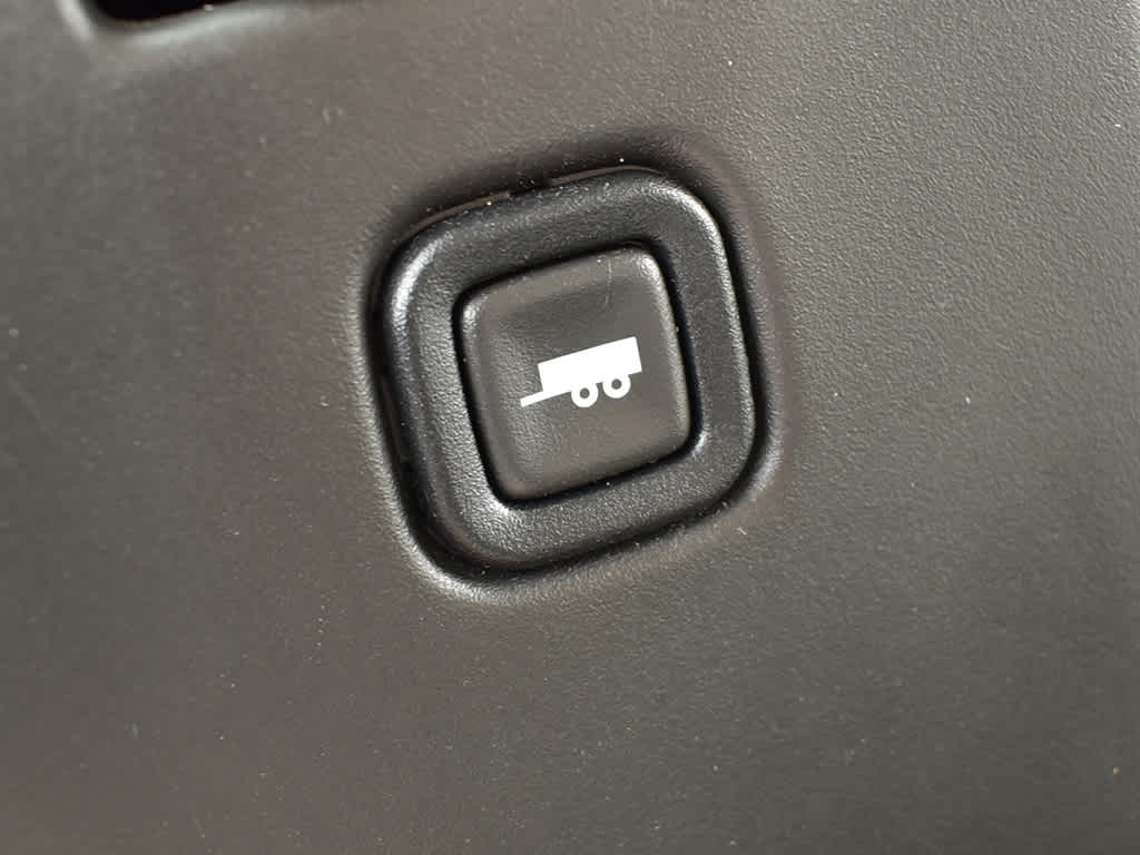 2014 Chevrolet Express 2500 LT photo 18