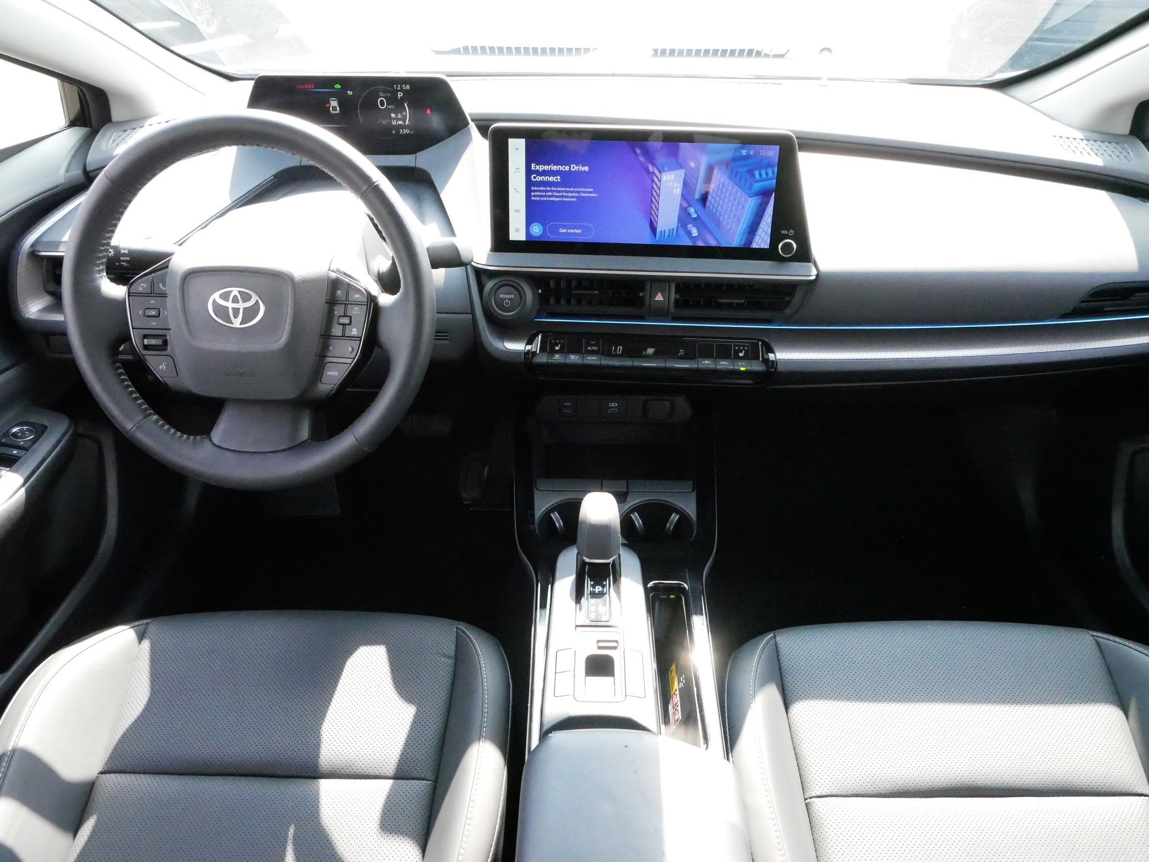 2024 Toyota Prius XLE photo 10