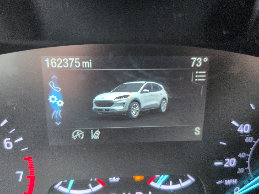 2021 Ford Escape S photo 12