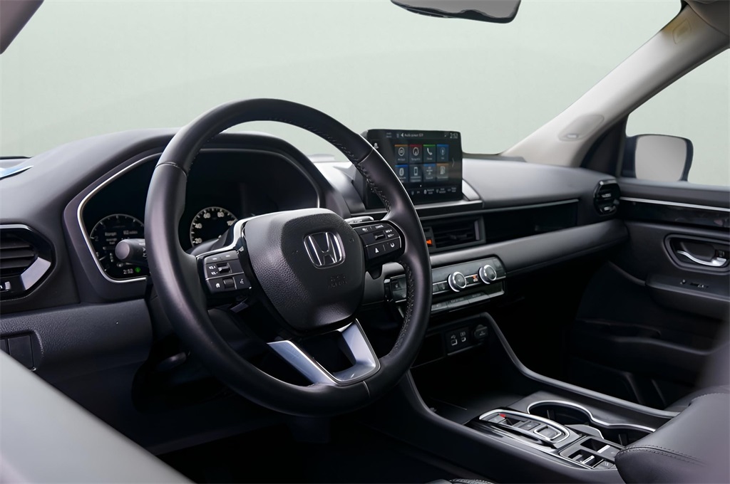 2024 Honda Pilot Touring photo 4