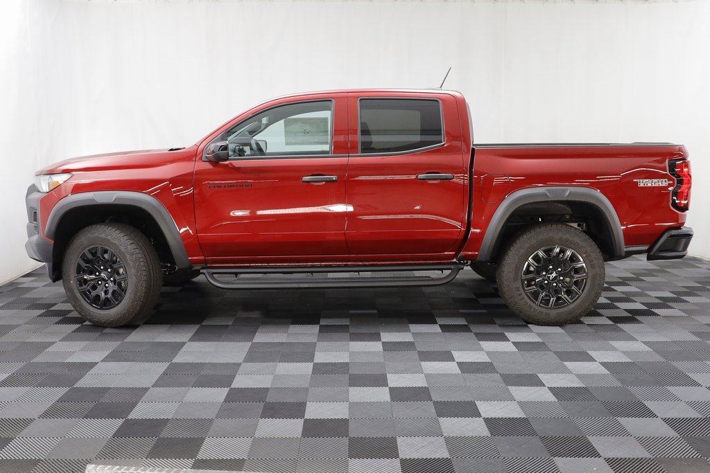 2026 Chevrolet Colorado Trail Boss photo 4