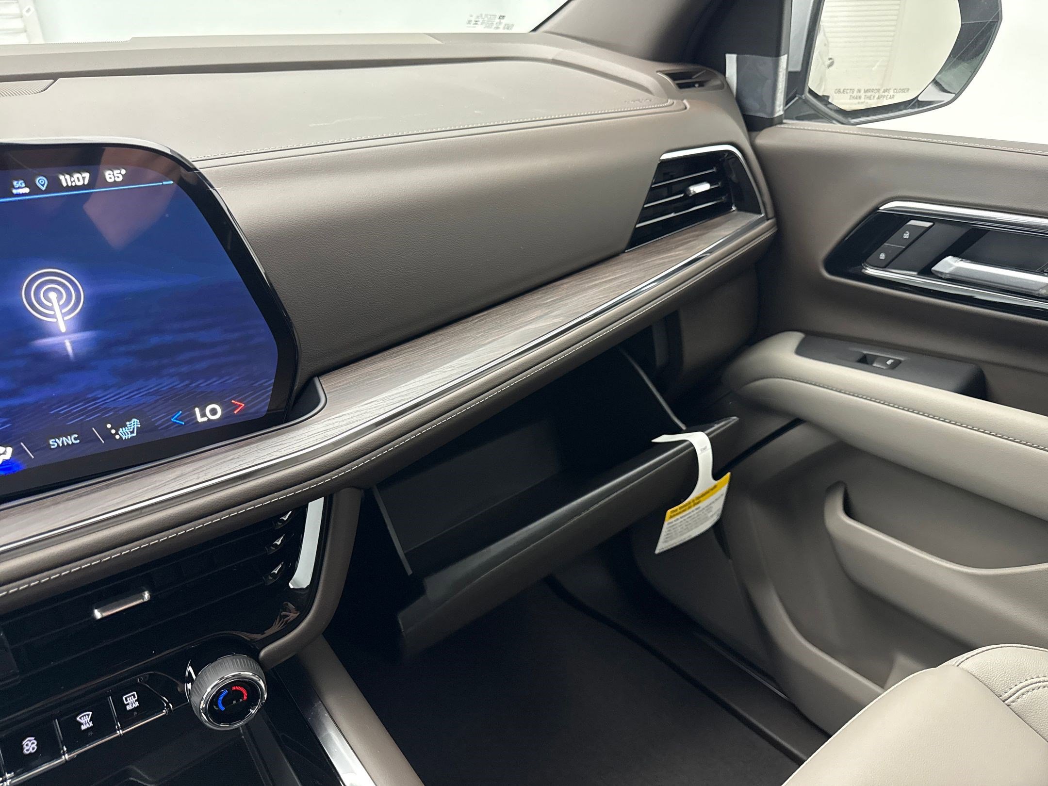 2025 Chevrolet Tahoe LT photo 35