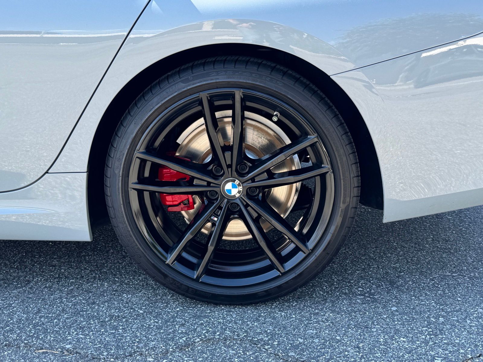 2024 Bmw 330i photo 18