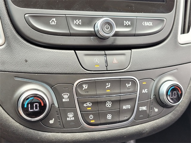 2024 Chevrolet Malibu 1LT photo 18