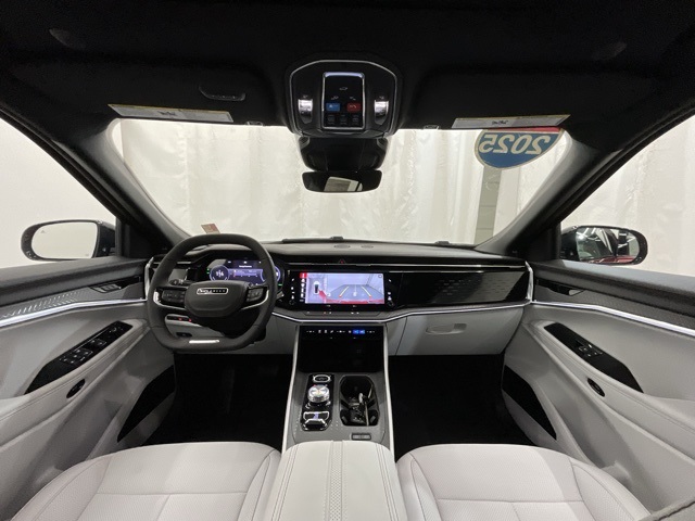 2025 Jeep Wagoneer S Limited photo 16