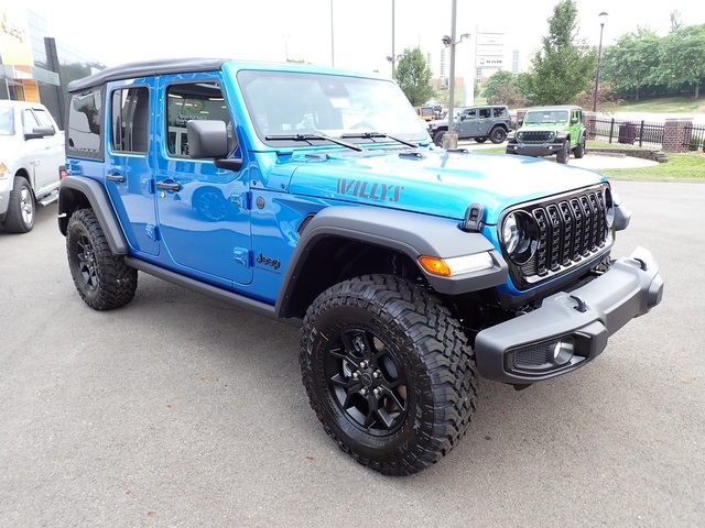 2025 Jeep Wrangler Willys photo 7
