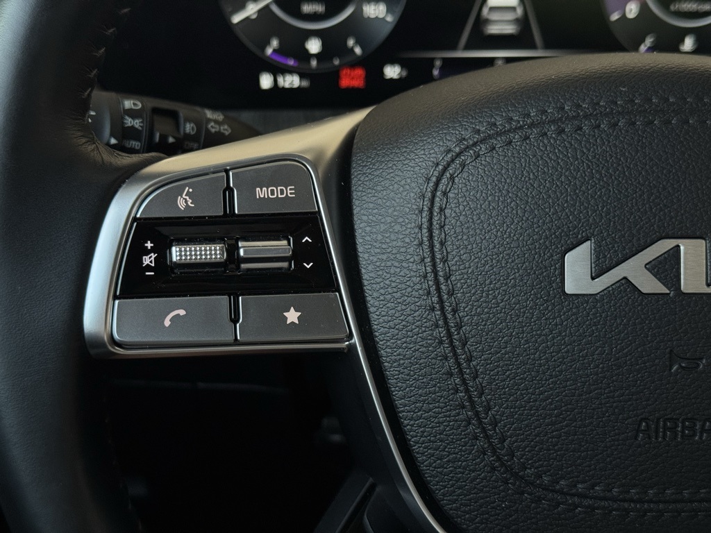 2024 Kia Telluride SX photo 24