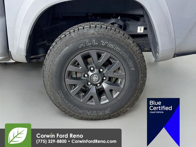 2020 Toyota Tacoma SR5 photo 25