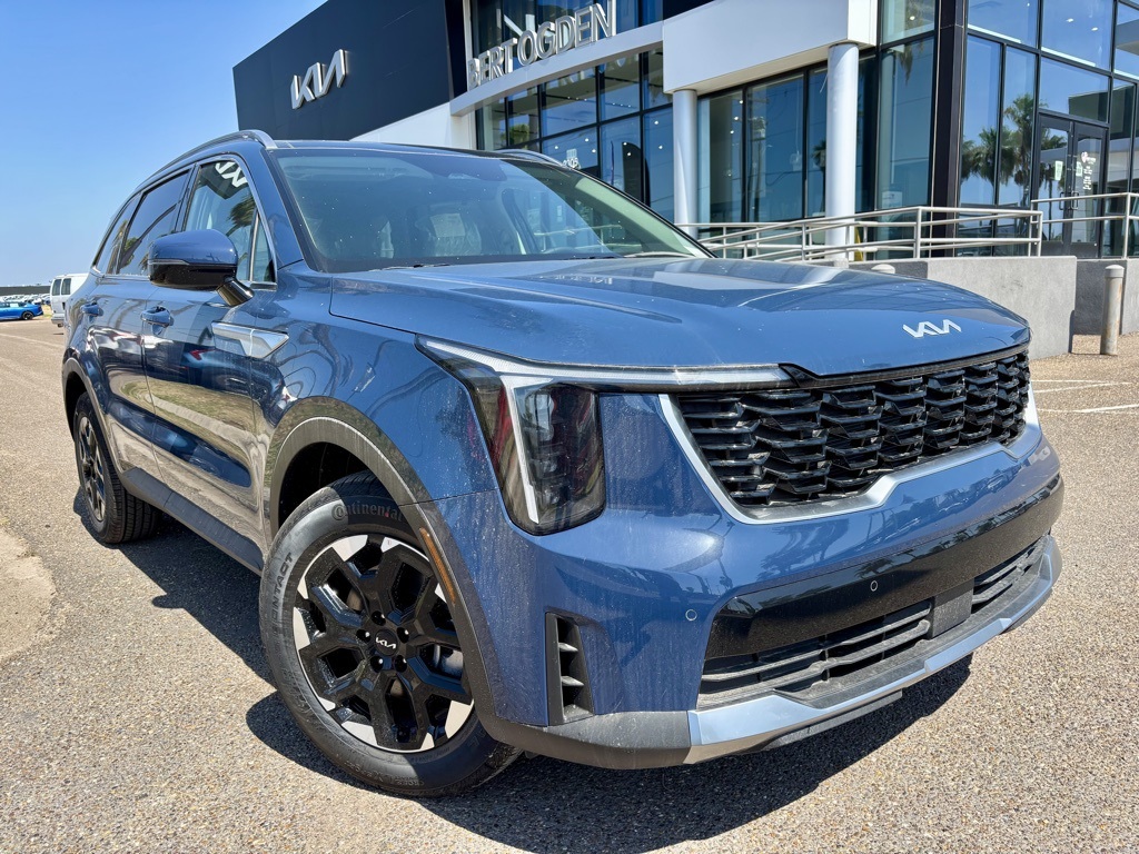2025 Kia Sorento S's photo