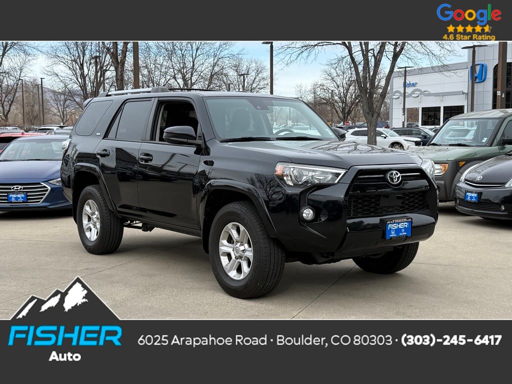 2020 Toyota 4Runner SR5's photo