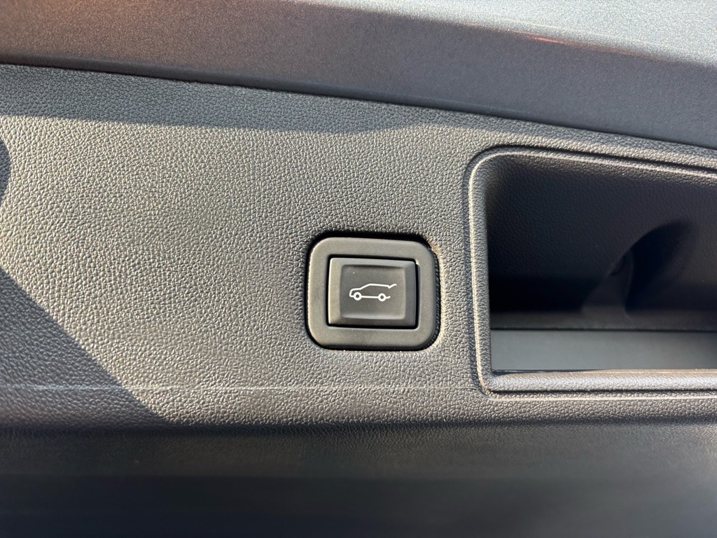 2024 Gmc Terrain SLT photo 10