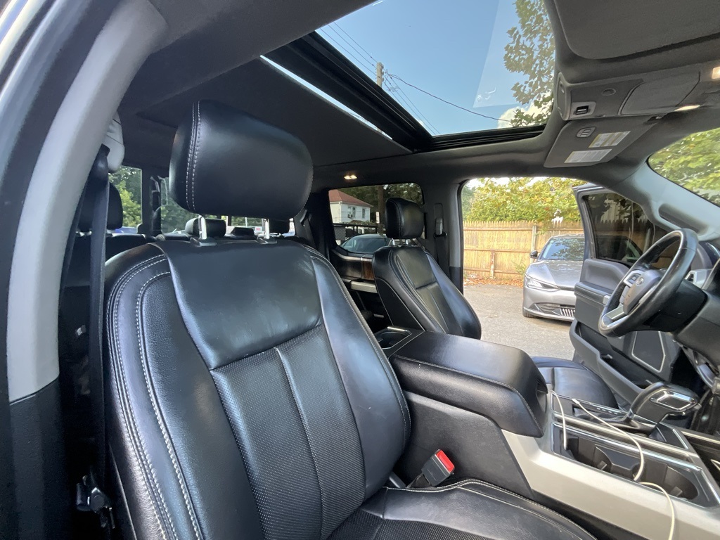 2020 Ford F-150 Lariat photo 36