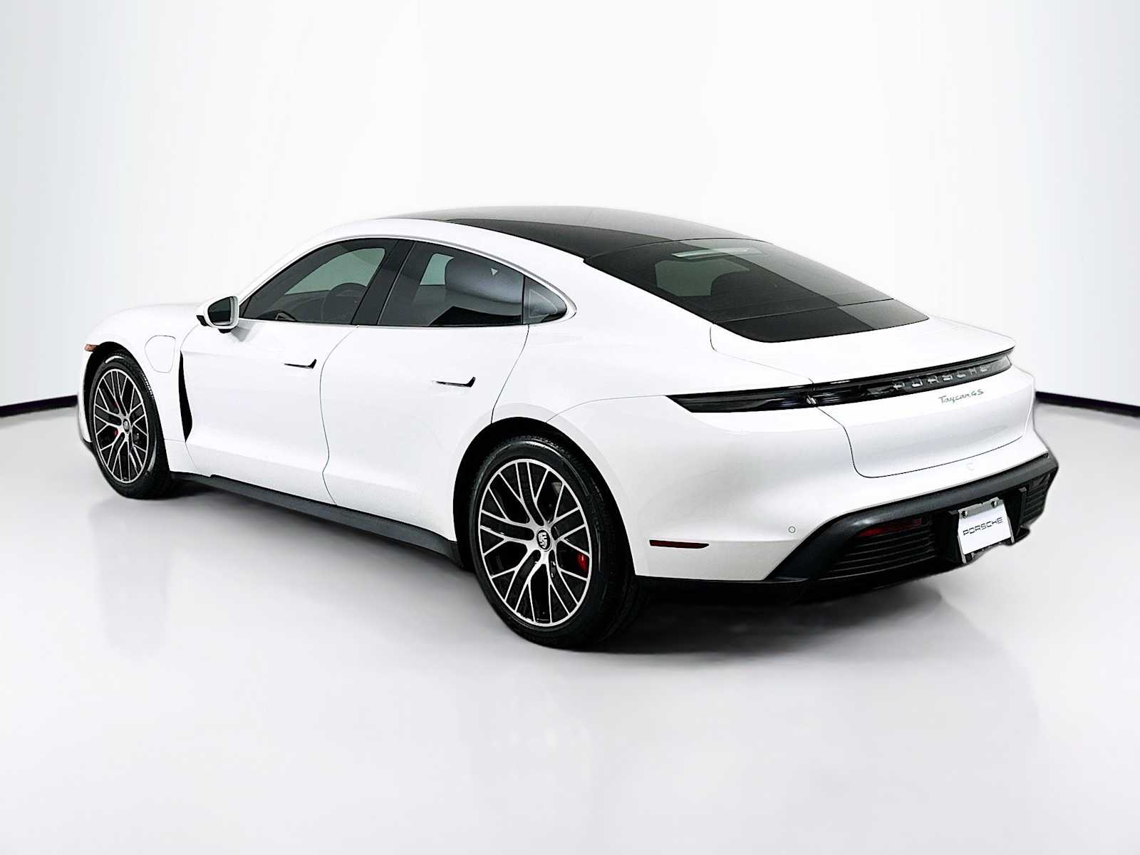 2023 Porsche Taycan 4S photo 3
