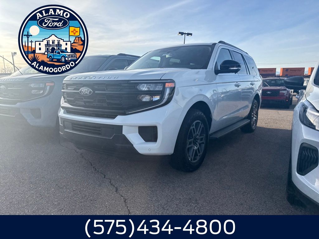 2025 Ford Expedition Active's photo